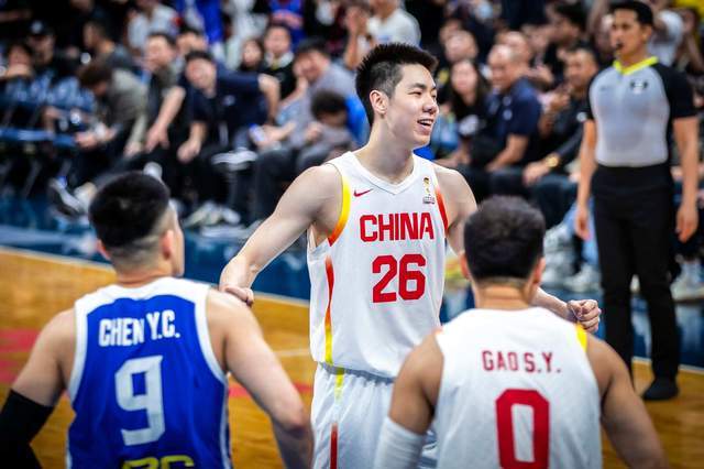 世界杯高清观看app下载-放心了！中国男篮锋线大核透露伤情，公开发声，只说感谢尽显霸气