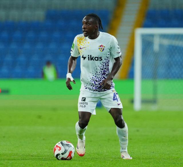 世界杯高清观看app下载-海港压哨补枪瞄准土超快马？ 或提前用满6外援名额